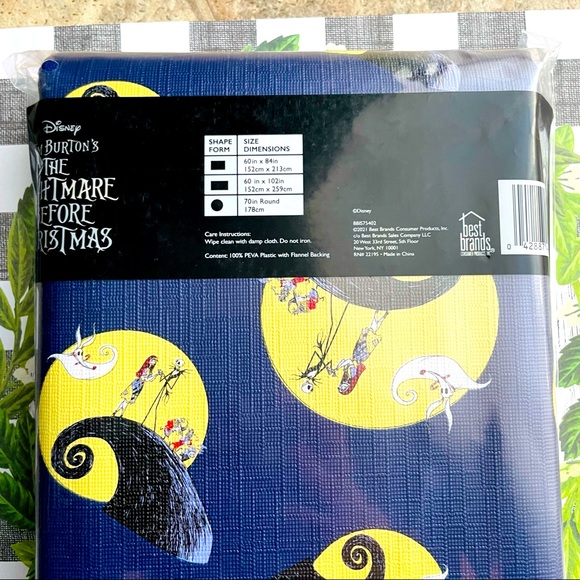 New Disney The Nightmare Before Christmas tablecloth - Picture 2 of 2